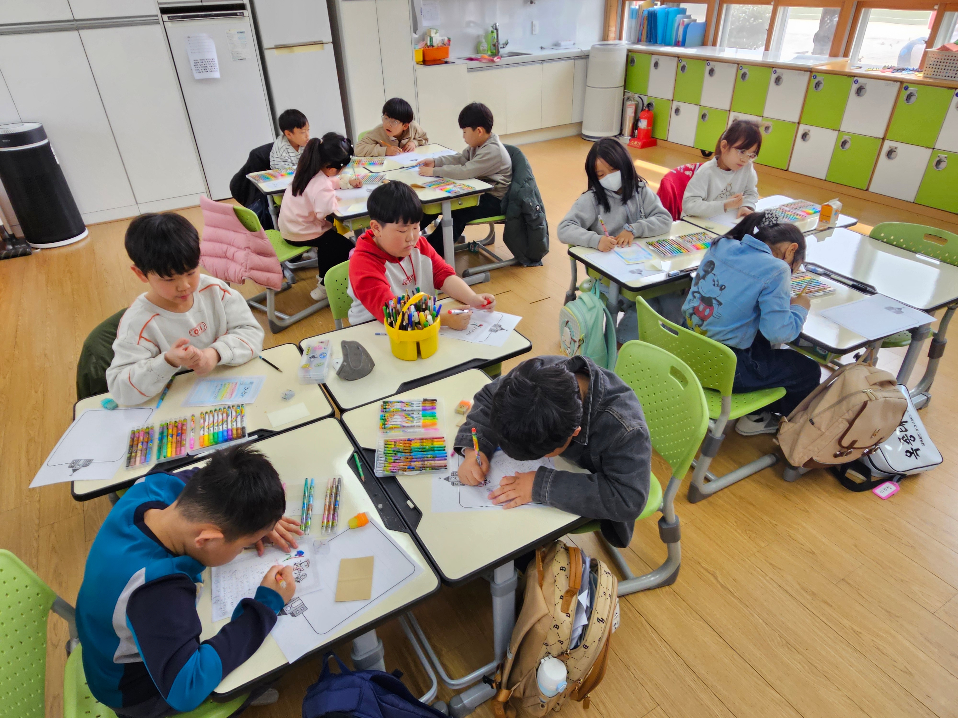 2학년 수업사진2.jpg